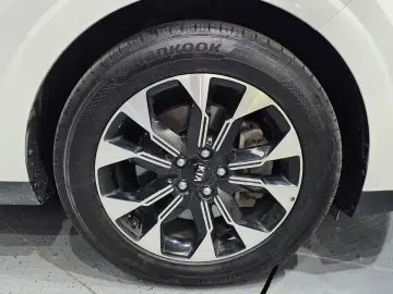 2021 Kia Carnival с пробегом 123 477 км