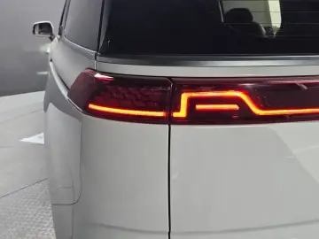 2021 Kia Carnival с пробегом 123 477 км