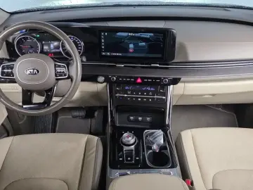 2021 Kia Carnival с пробегом 126 507 км