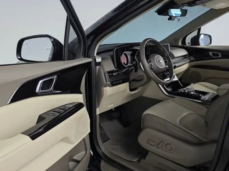 2021 Kia Carnival с пробегом 126 507 км