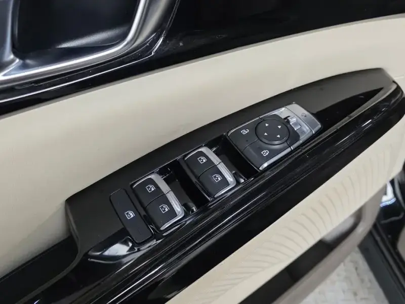 2021 Kia Carnival с пробегом 126 507 км