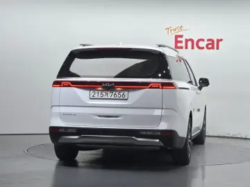 2022 Kia Carnival с пробегом 143 375 км