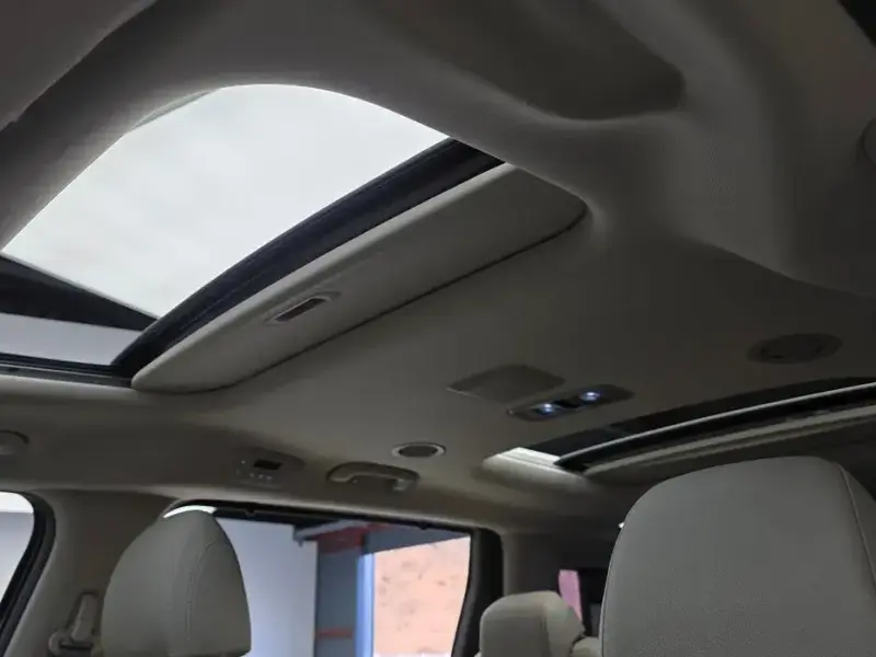 2022 Kia Carnival с пробегом 30 674 км