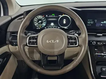 2021 Kia Carnival с пробегом 56 334 км