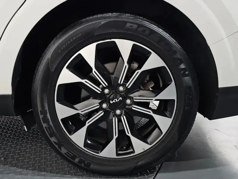2021 Kia Carnival с пробегом 56 334 км