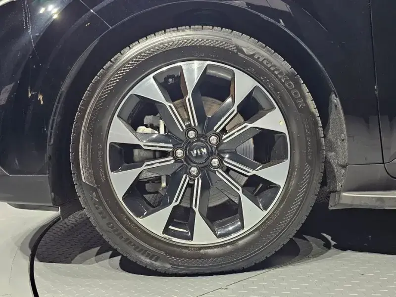 2021 Kia Carnival с пробегом 51 600 км