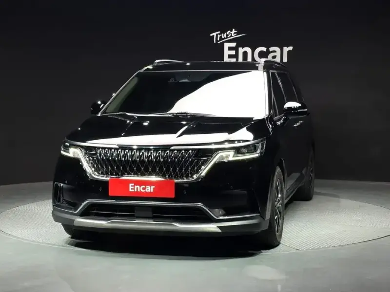 2022 Kia Carnival с пробегом 69 321 км