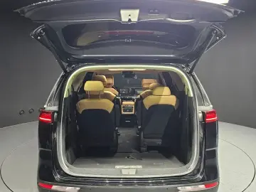 2021 Kia Carnival с пробегом 51 600 км