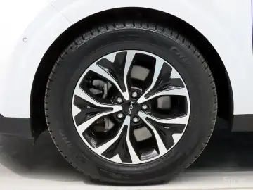 2022 Kia Carnival с пробегом 82 691 км