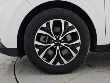 2022 Kia Carnival с пробегом 82 167 км