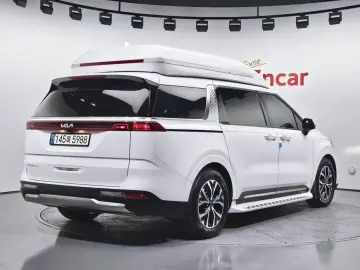 2023 Kia Carnival с пробегом 48 238 км
