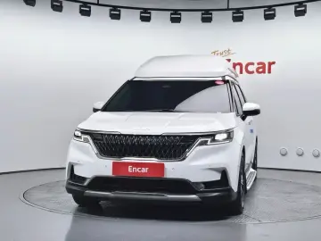 2023 Kia Carnival с пробегом 48 238 км