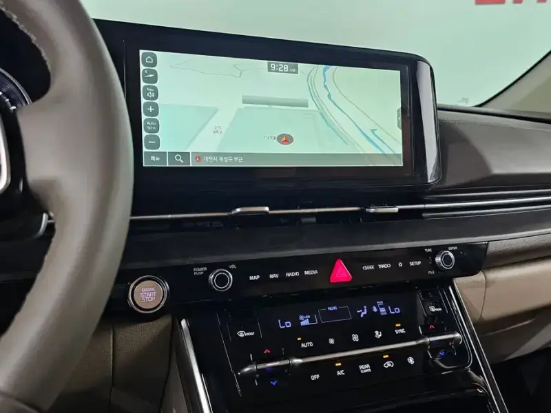 2023 Kia Carnival с пробегом 48 238 км