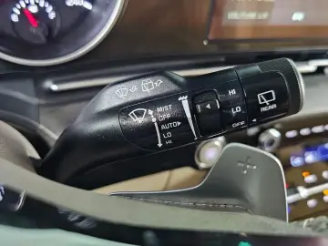 2023 Kia Carnival с пробегом 48 238 км