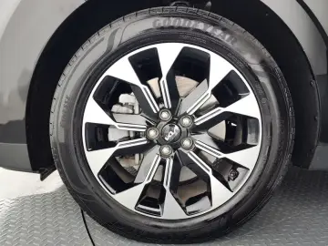 2022 Kia Carnival с пробегом 22 557 км