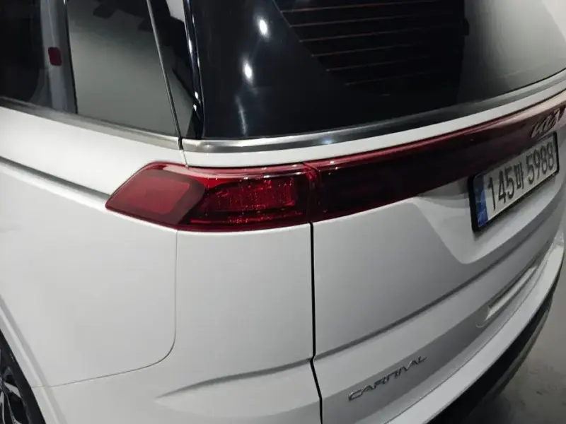 2023 Kia Carnival с пробегом 48 238 км