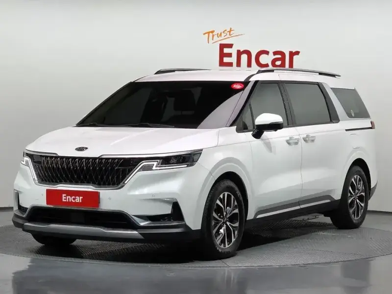 2021 Kia Carnival с пробегом 37 464 км