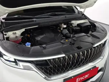 2021 Kia Carnival с пробегом 37 464 км