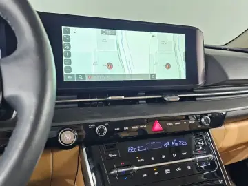 2023 Kia Carnival с пробегом 77 263 км