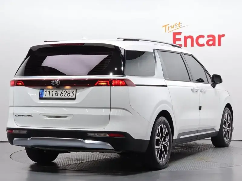 2021 Kia Carnival с пробегом 59 980 км