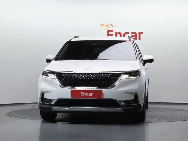 2021 Kia Carnival с пробегом 79 527 км