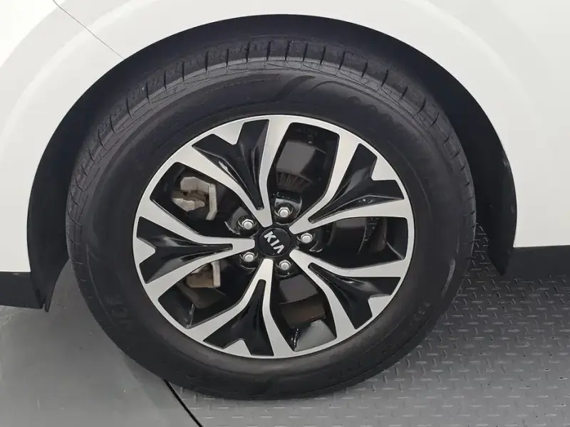 2021 Kia Carnival с пробегом 59 980 км