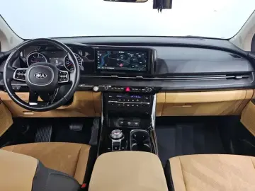 2021 Kia Carnival с пробегом 59 980 км