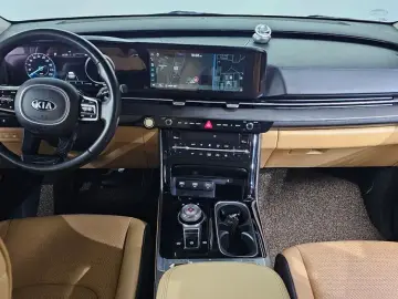 2021 Kia Carnival с пробегом 79 527 км