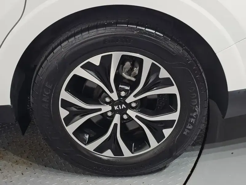 2021 Kia Carnival с пробегом 59 980 км