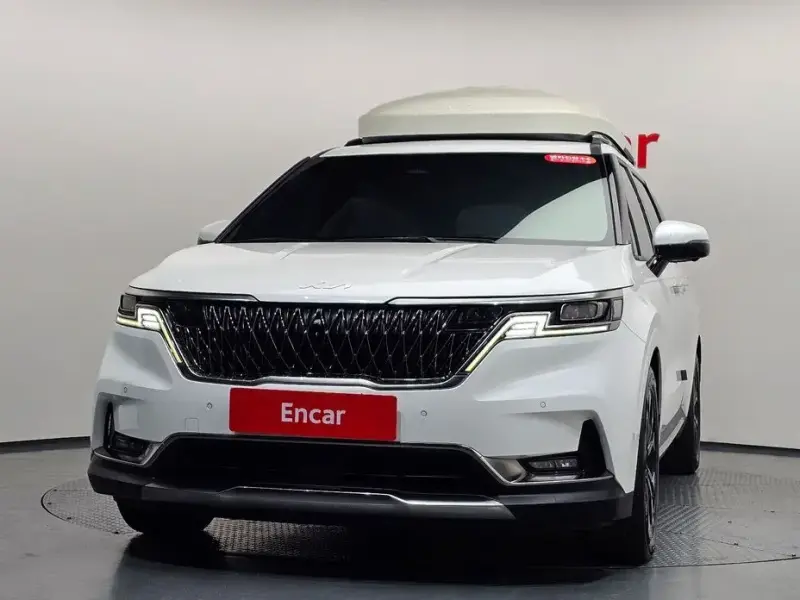 2022 Kia Carnival с пробегом 62 547 км