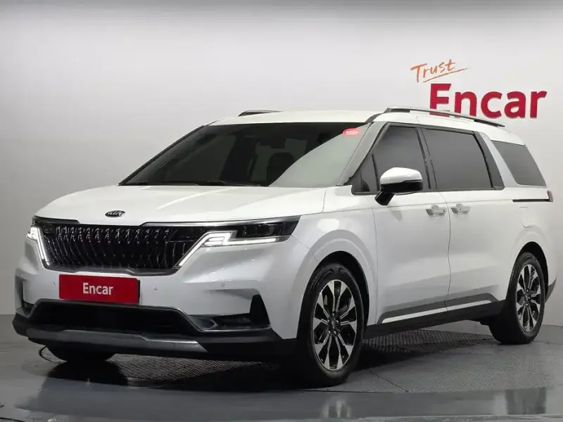 2021 Kia Carnival с пробегом 142 267 км