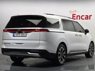2021 Kia Carnival с пробегом 142 267 км