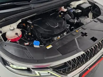 2022 Kia Carnival с пробегом 62 547 км