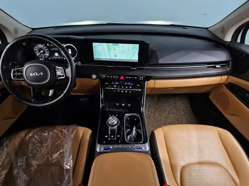 2022 Kia Carnival с пробегом 62 547 км