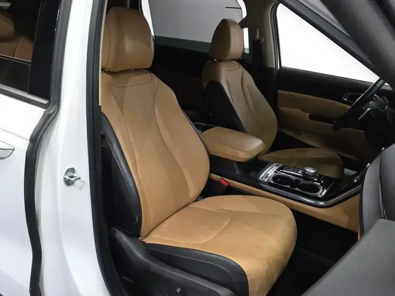 2021 Kia Carnival с пробегом 142 267 км