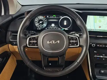 2022 Kia Carnival с пробегом 62 547 км