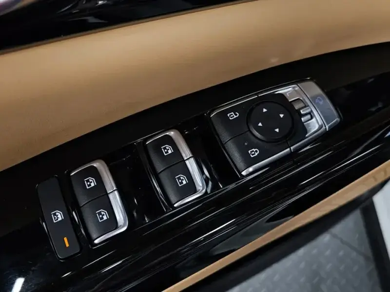 2022 Kia Carnival с пробегом 62 547 км