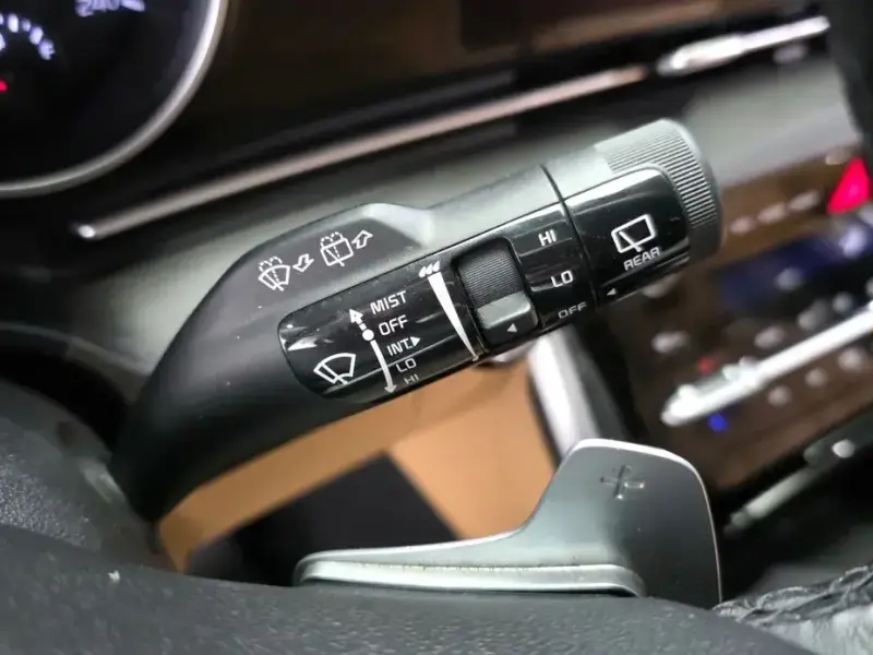 2021 Kia Carnival с пробегом 142 267 км
