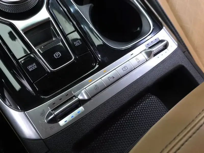 2021 Kia Carnival с пробегом 142 267 км