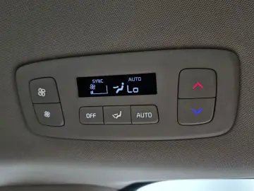 2022 Kia Carnival с пробегом 62 547 км