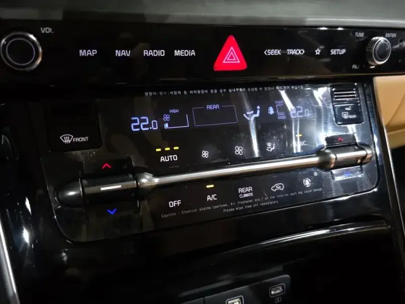 2022 Kia Carnival с пробегом 39 650 км