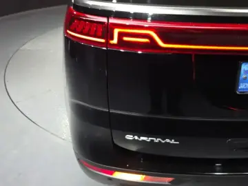 2022 Kia Carnival с пробегом 39 650 км