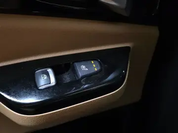 2022 Kia Carnival с пробегом 39 650 км