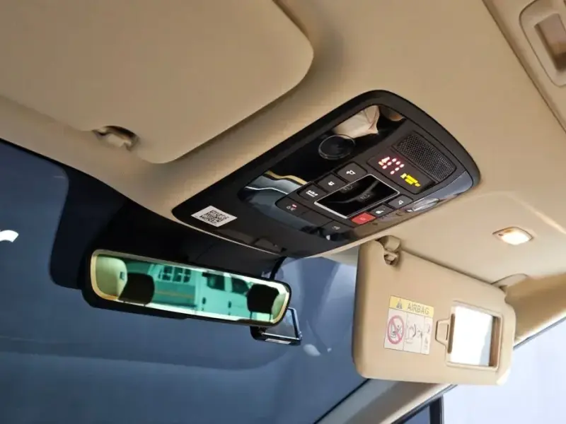 2023 Kia Carnival с пробегом 37 411 км