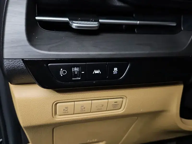 2021 Kia Carnival с пробегом 87 265 км