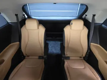 2022 Kia Carnival с пробегом 47 500 км