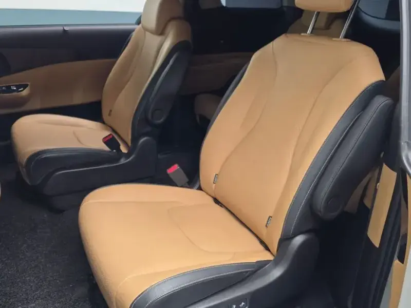 2022 Kia Carnival с пробегом 47 500 км