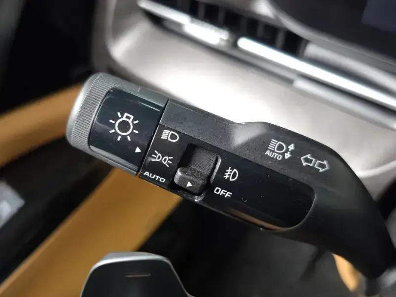 2022 Kia Carnival с пробегом 47 500 км