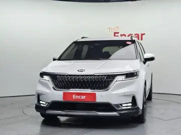 2021 Kia Carnival с пробегом 109 200 км