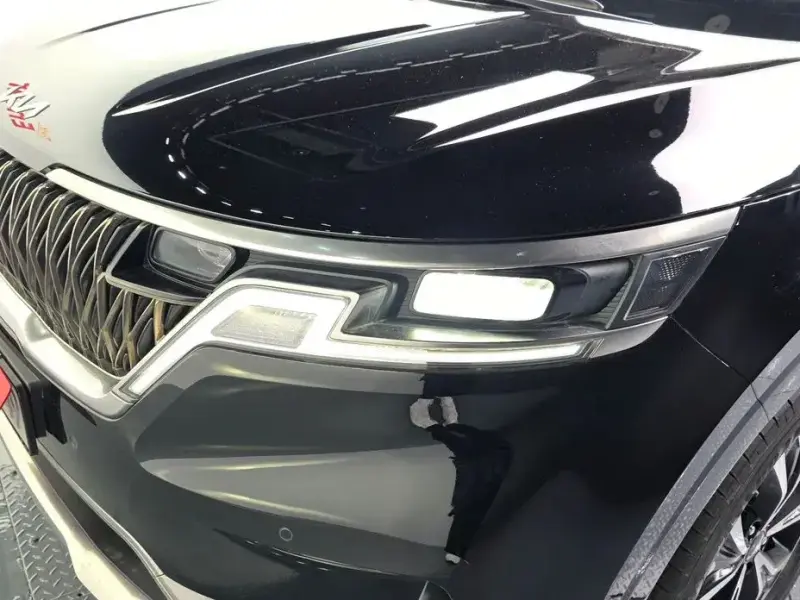 2022 Kia Carnival с пробегом 17 804 км